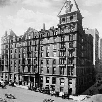 Sanitizing in Murray Hill, NYC